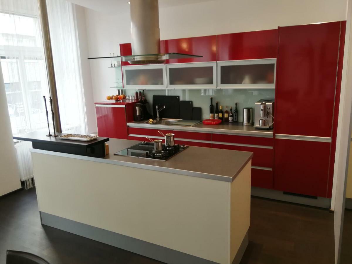 Grand Vienna City Center Apartment Экстерьер фото